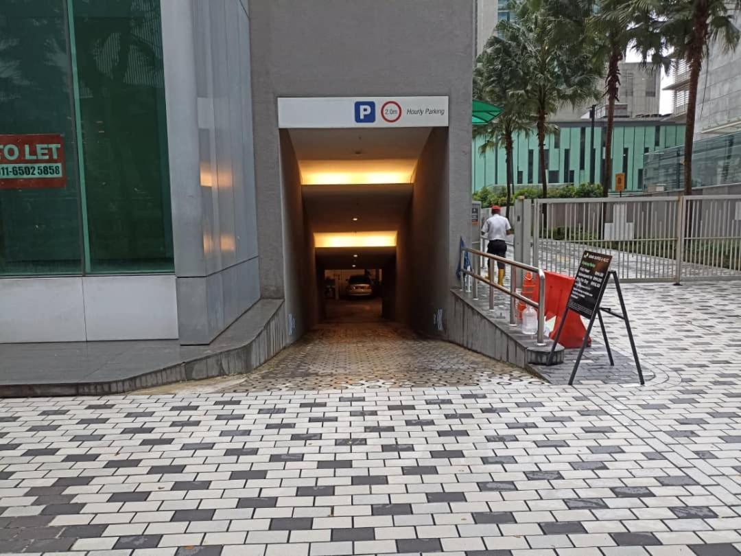 Soho Suites Klcc Куала Лумпур Екстериор снимка