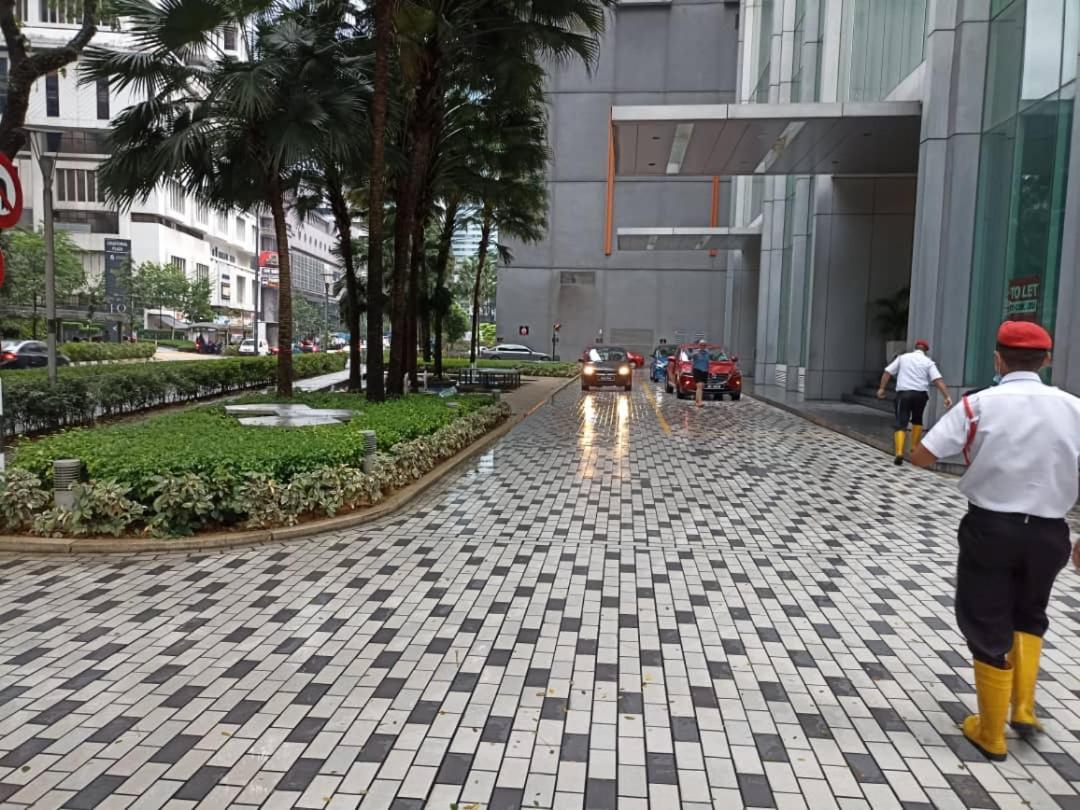 Soho Suites Klcc Куала Лумпур Екстериор снимка