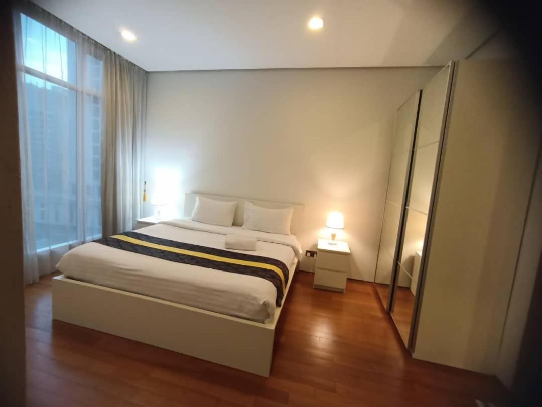 Soho Suites Klcc Куала Лумпур Екстериор снимка