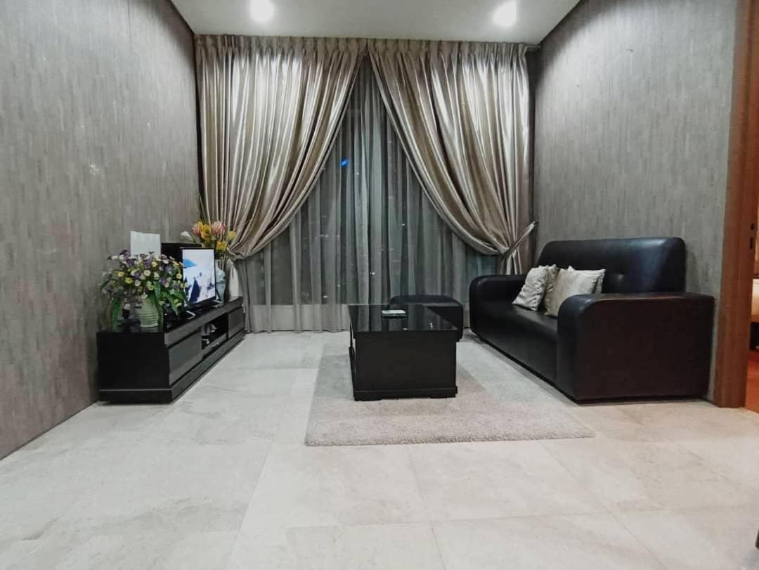 Soho Suites Klcc Куала Лумпур Екстериор снимка