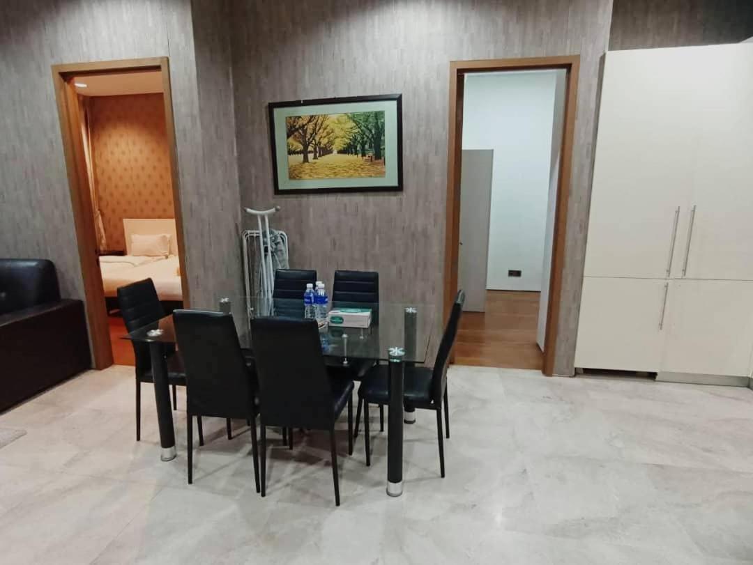 Soho Suites Klcc Куала Лумпур Екстериор снимка