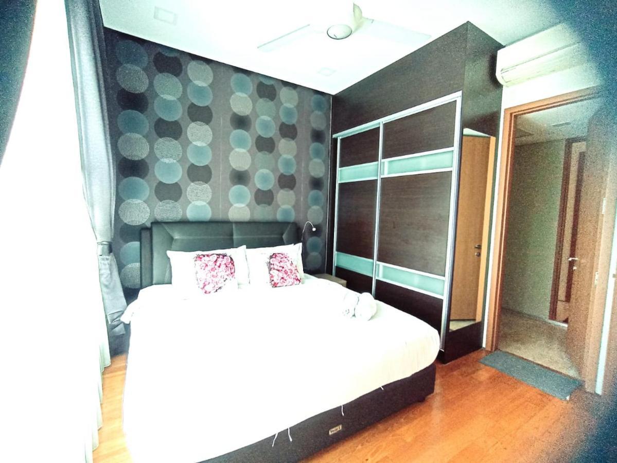 Soho Suites Klcc Куала Лумпур Екстериор снимка