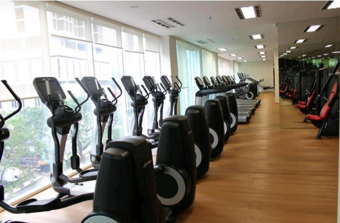 Soho Suites Klcc Куала Лумпур Екстериор снимка